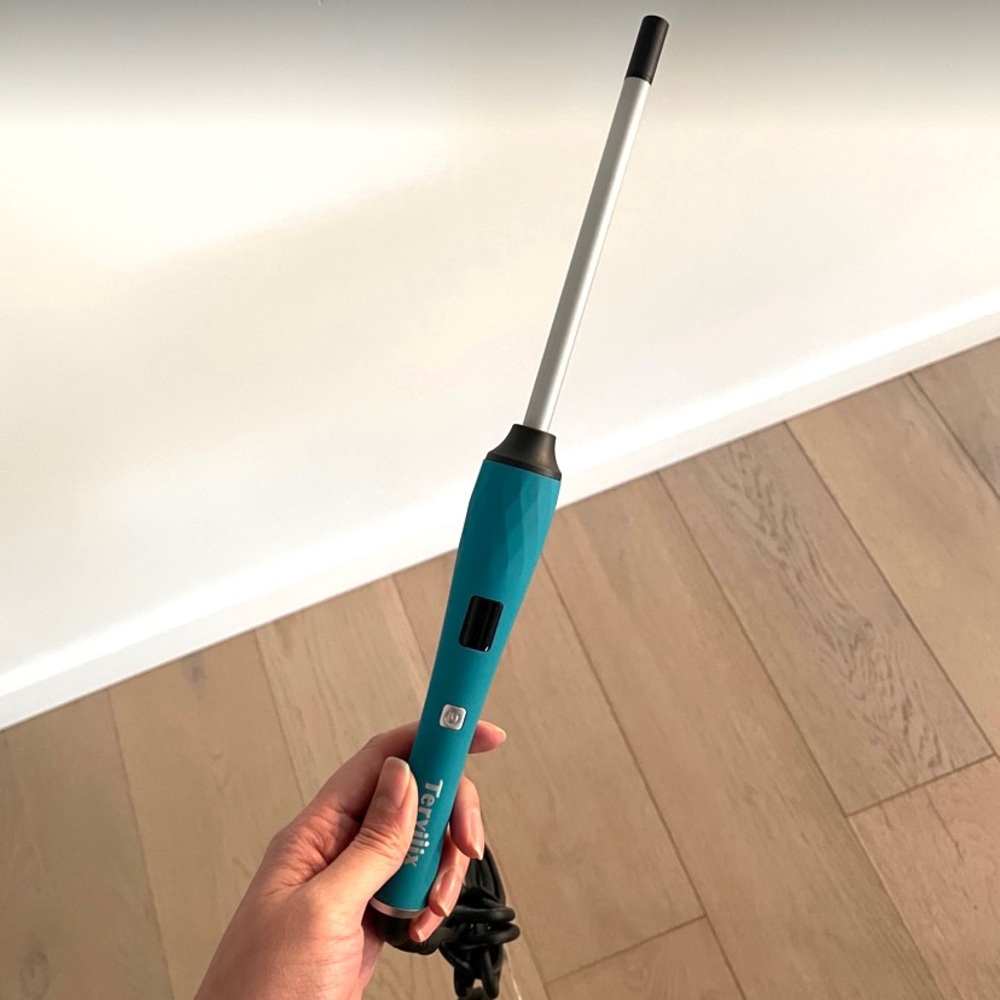Mini curling wand